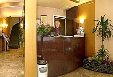 玛德莱娜驿站酒店 4*